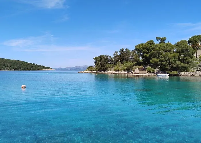 Gem: Sea-view + Parking * Nečujam